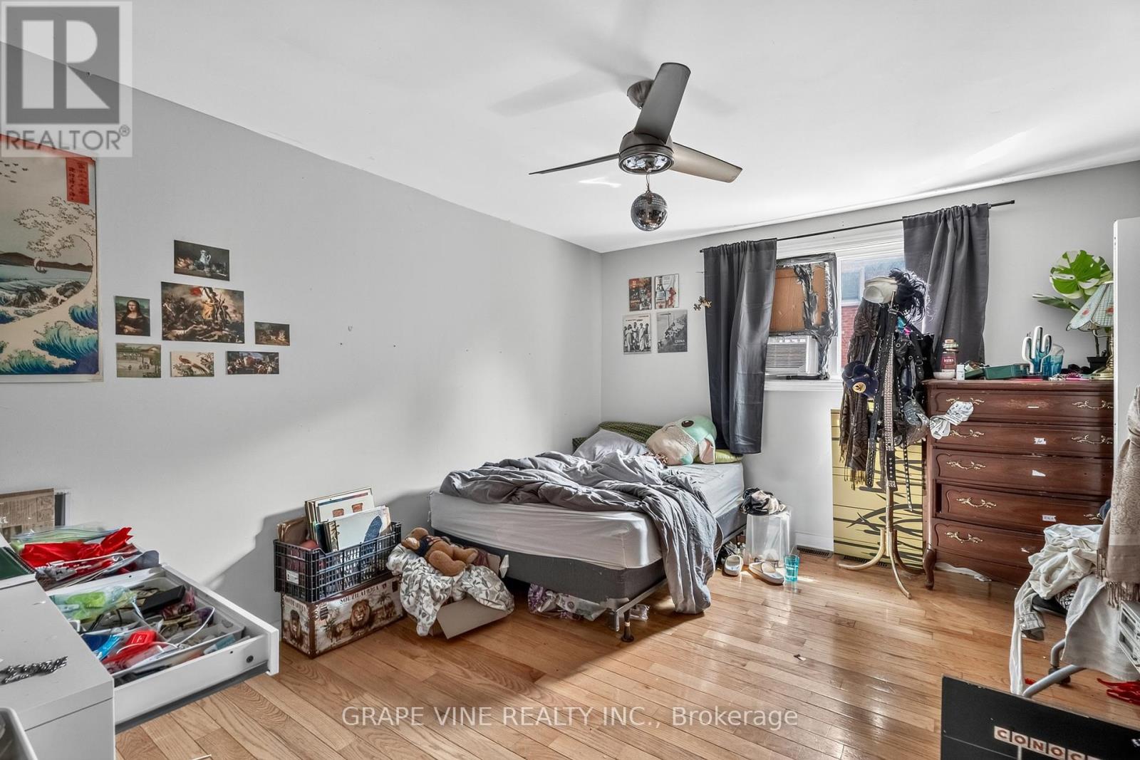 Photo 27 of 1098 Clyde Avenue, Ottawa ON