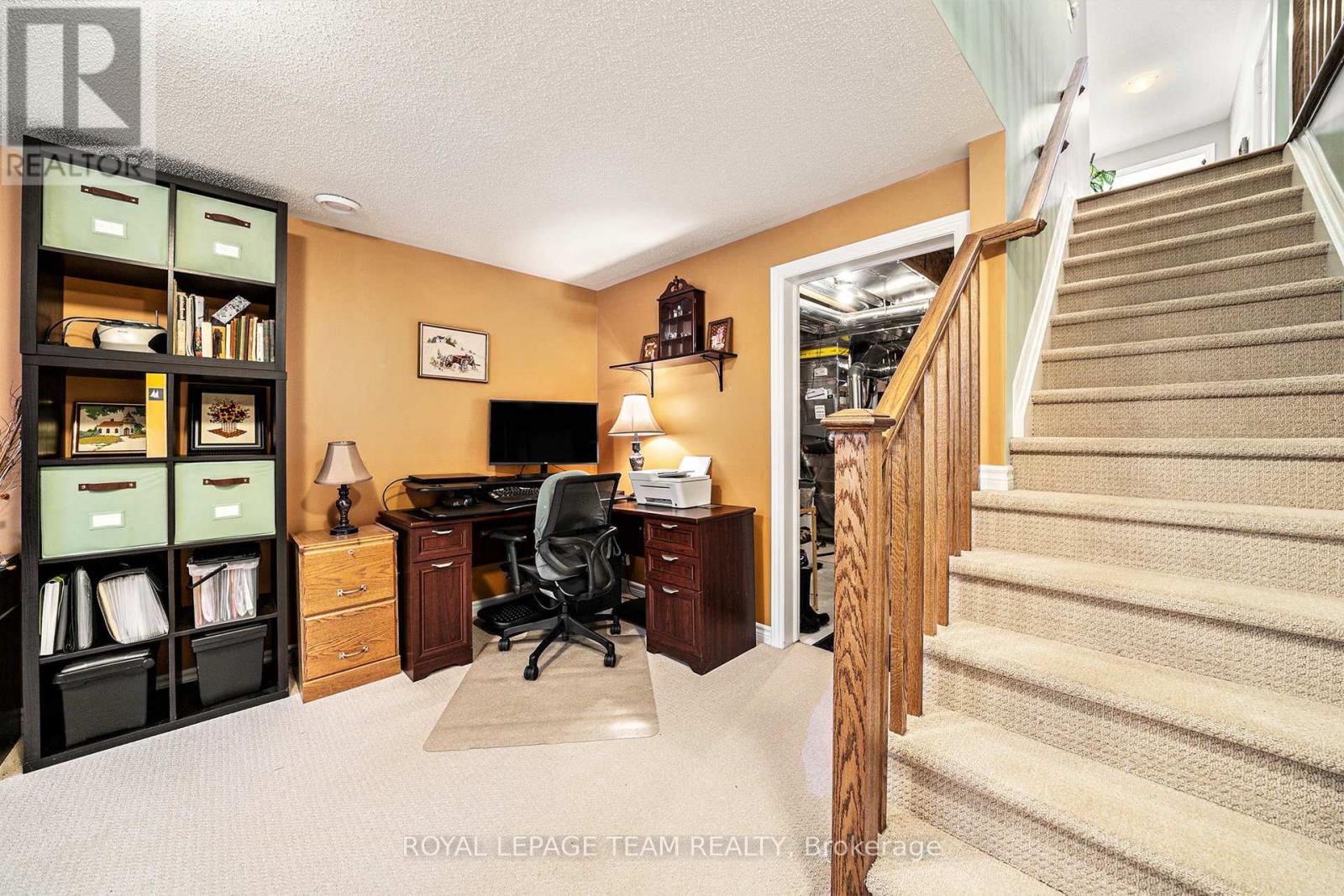 Photo 19 of 129 Tradewinds Crescent, North Grenville ON