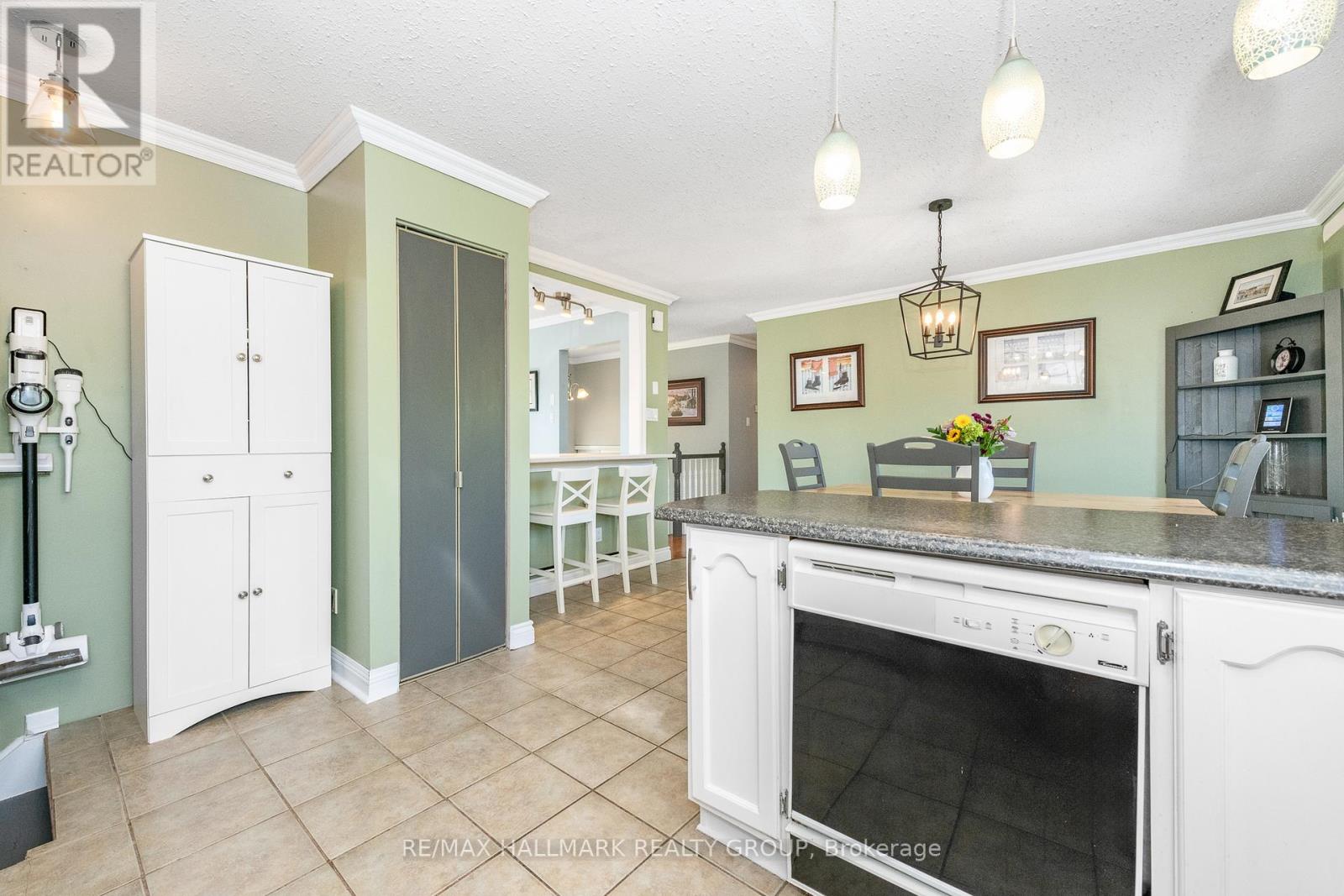 Photo 44 of 7895 Popham Street, Ottawa ON