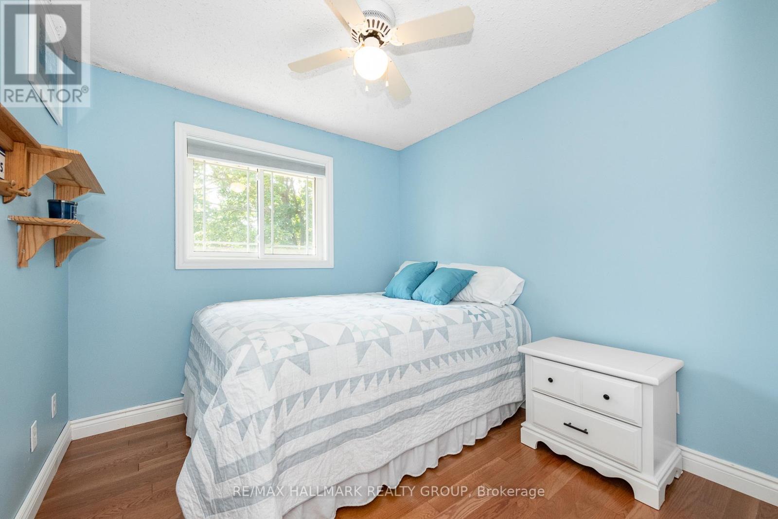 Photo 2 of 7895 Popham Street, Ottawa ON