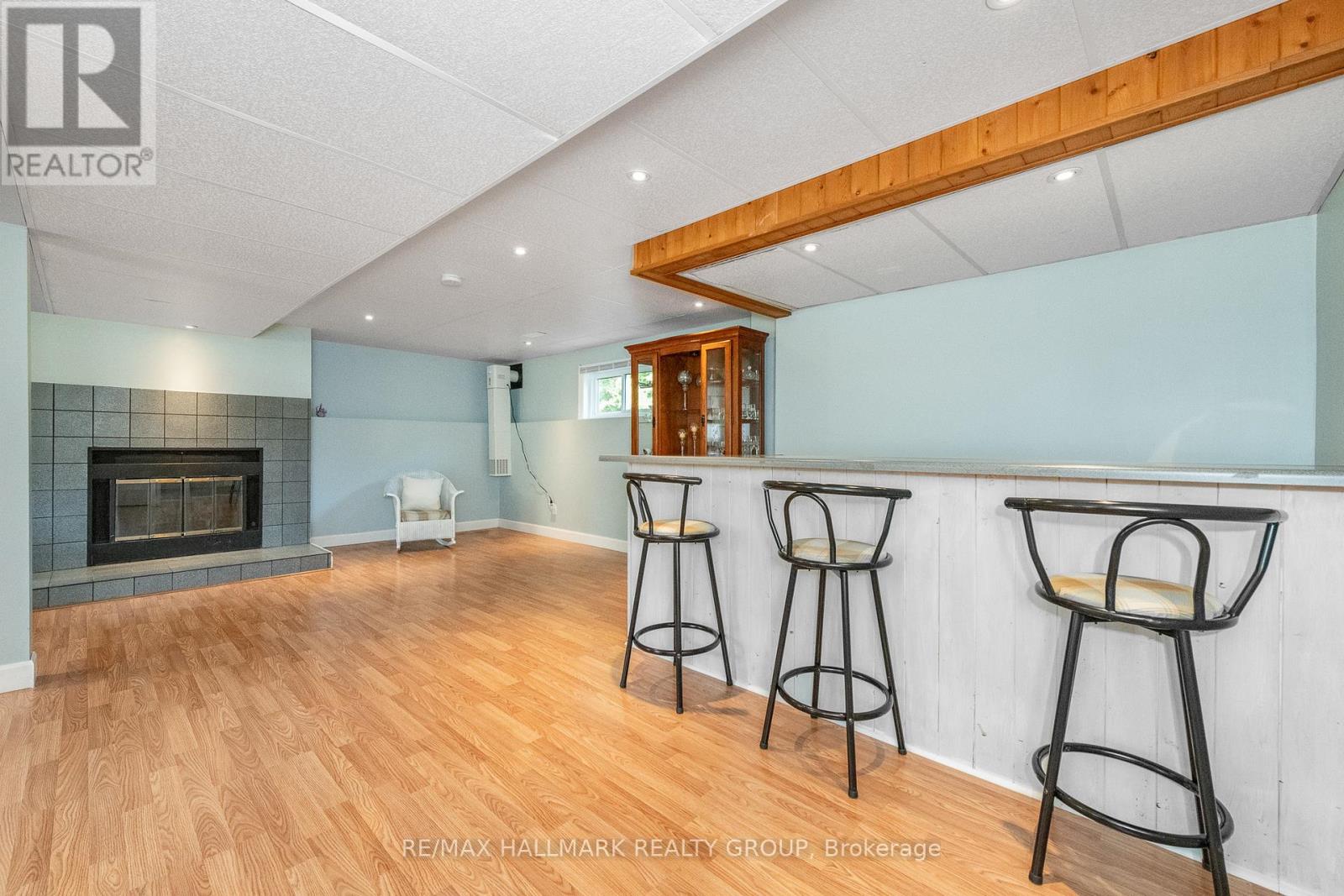 Photo 4 of 7895 Popham Street, Ottawa ON