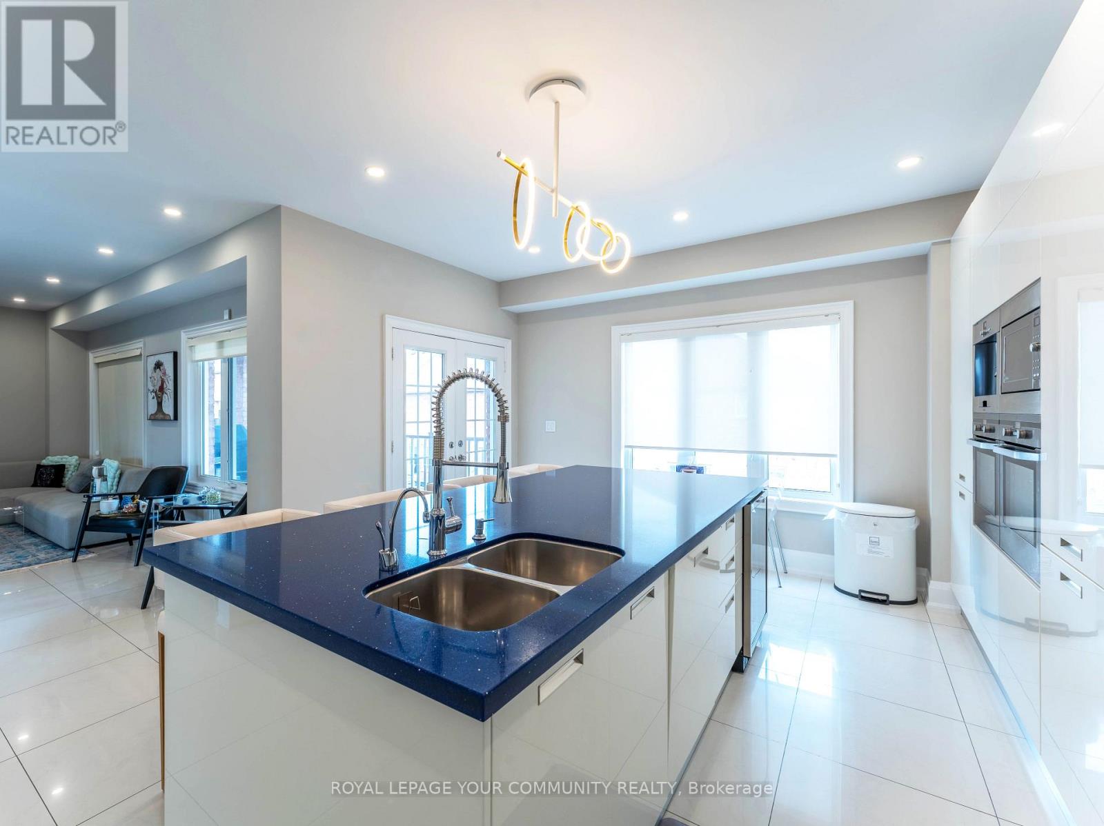 Photo 17 of 339 Thomas Cook Avenue, Vaughan ON