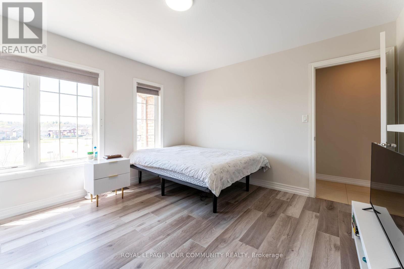 Photo 33 of 339 Thomas Cook Avenue, Vaughan ON