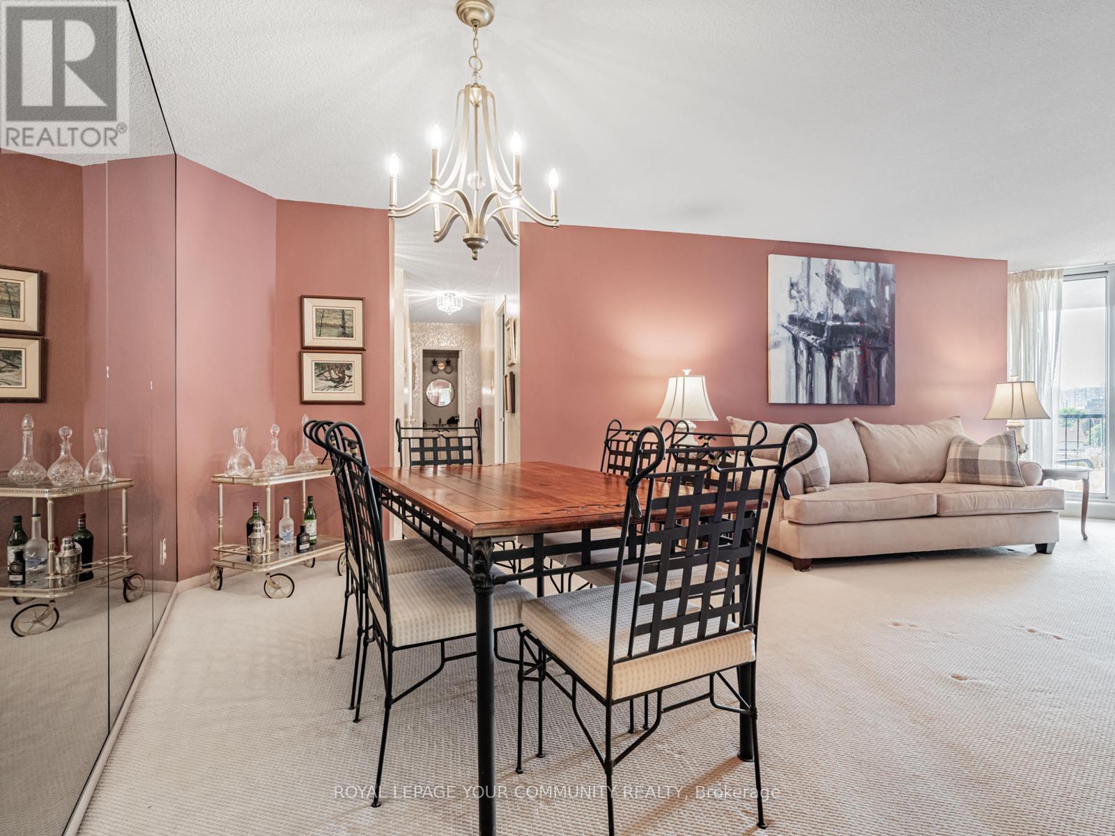 Photo 6 of 508 7811 Yonge Street, Markham ON