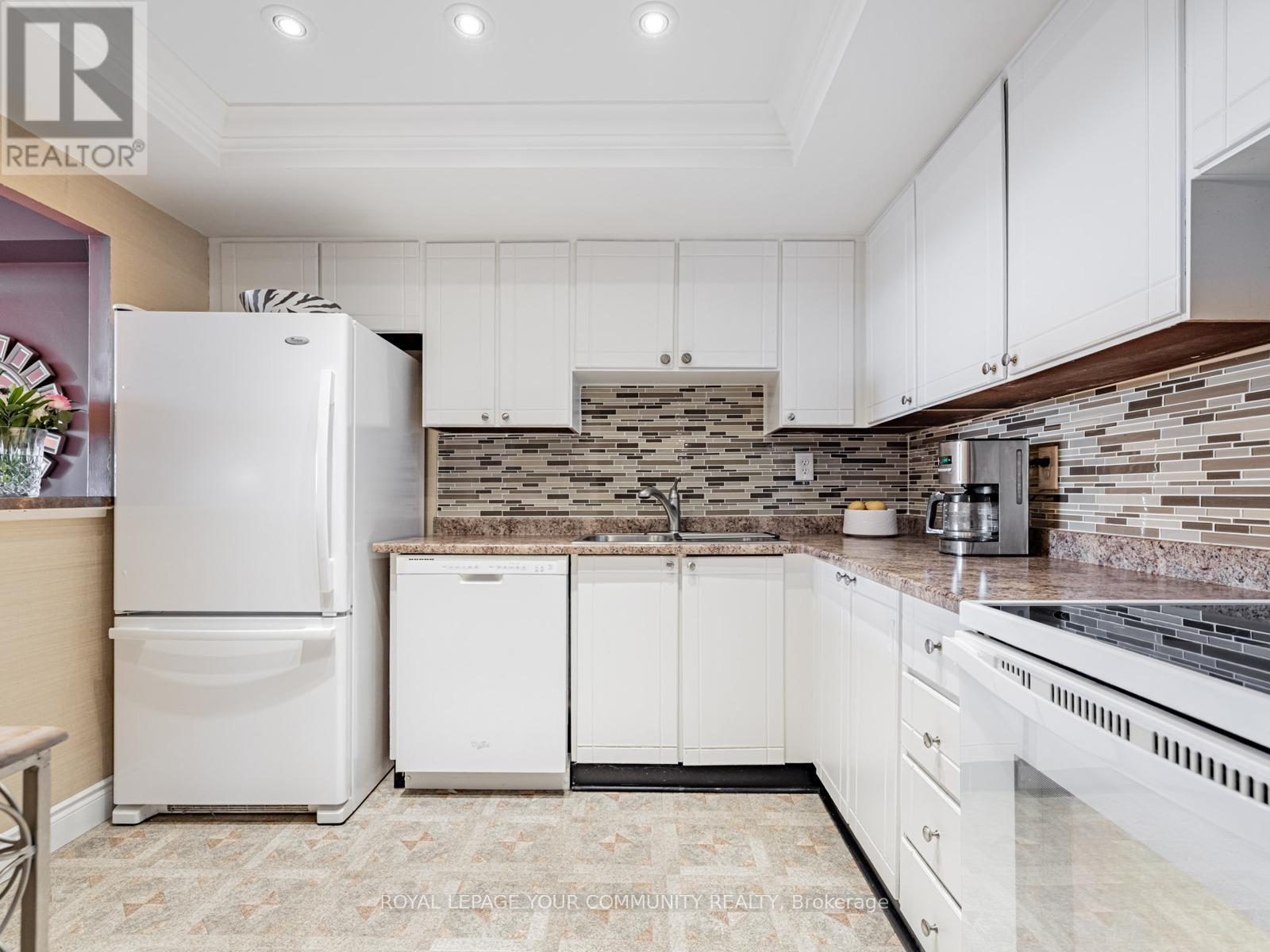 Photo 14 of 508 7811 Yonge Street, Markham ON
