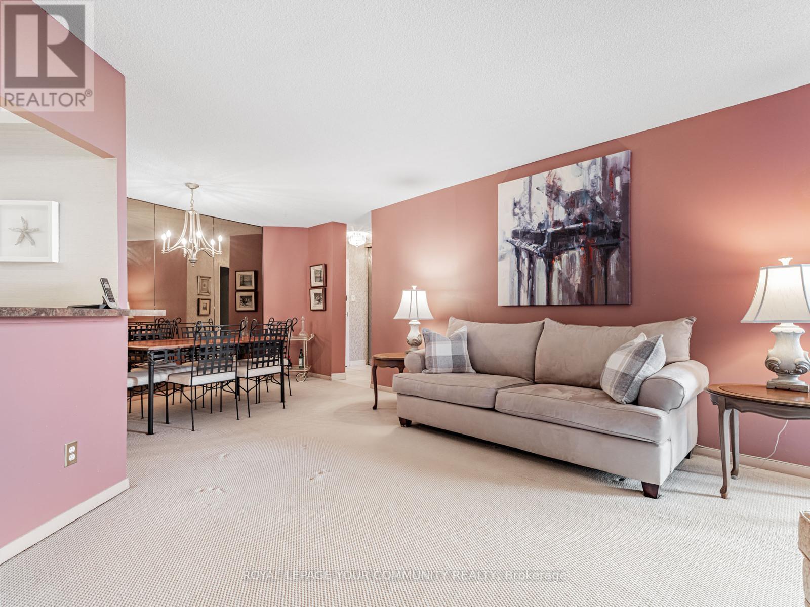 Photo 4 of 508 7811 Yonge Street, Markham ON