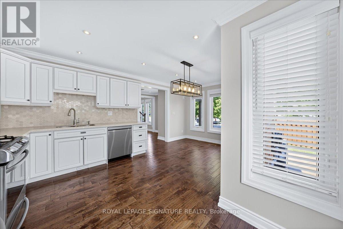 Photo 4 of 1245 Huron Court, Innisfil ON