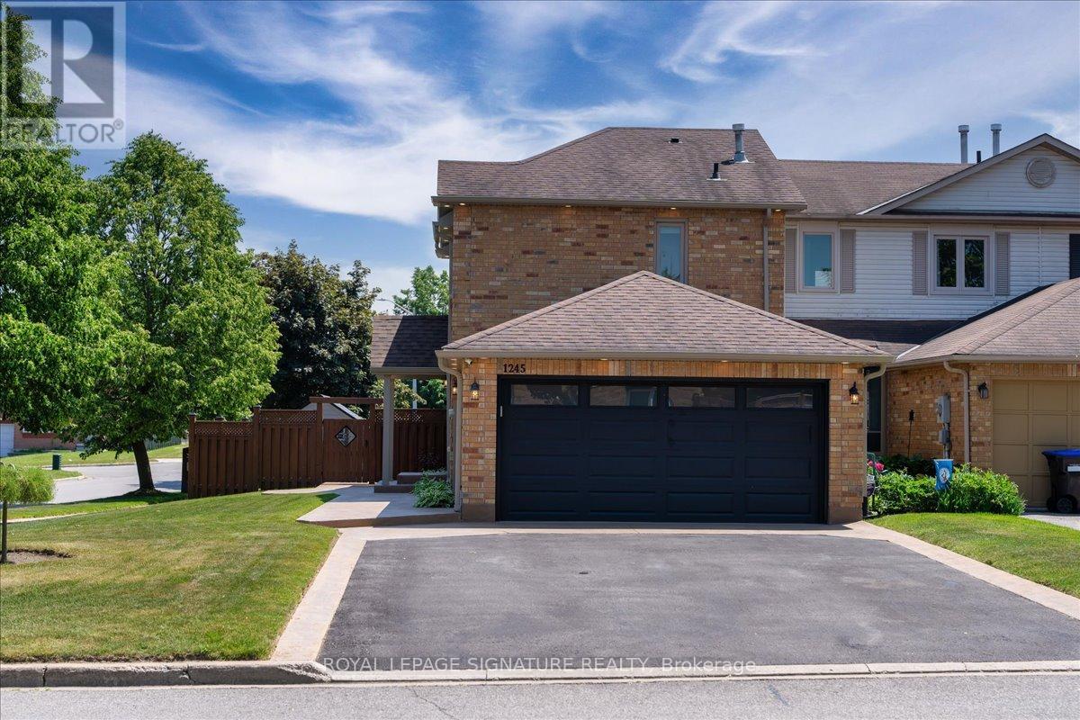 Photo 44 of 1245 Huron Court, Innisfil ON
