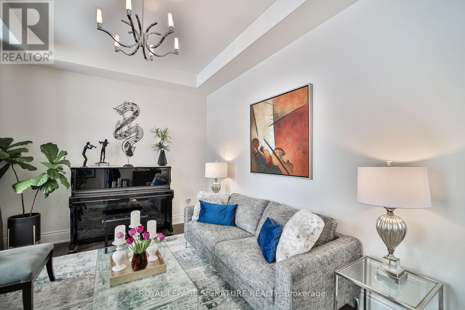 Photo 16 of 27 Moreau Way, Springwater ON