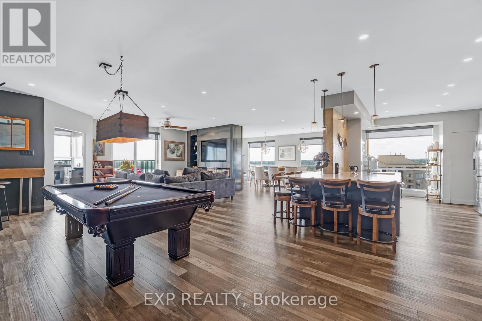 Photo 24 of 1502 65 Ellen Street, Barrie ON