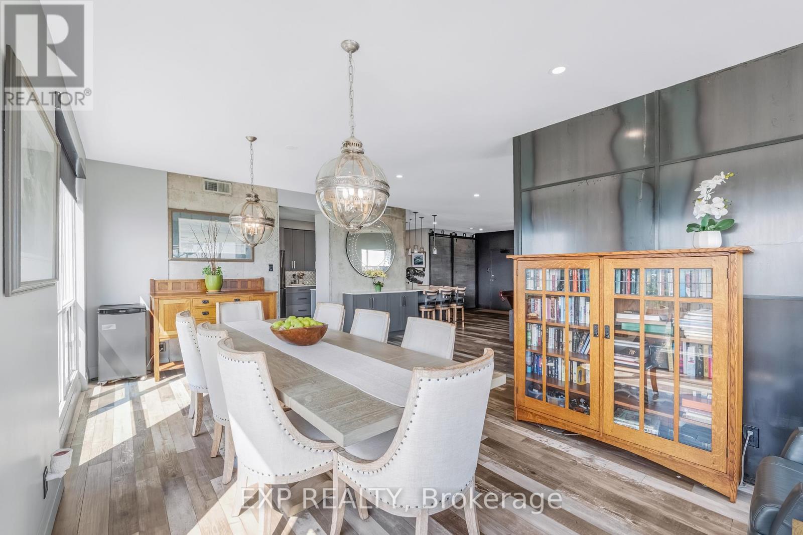 Photo 10 of 1502 65 Ellen Street, Barrie ON