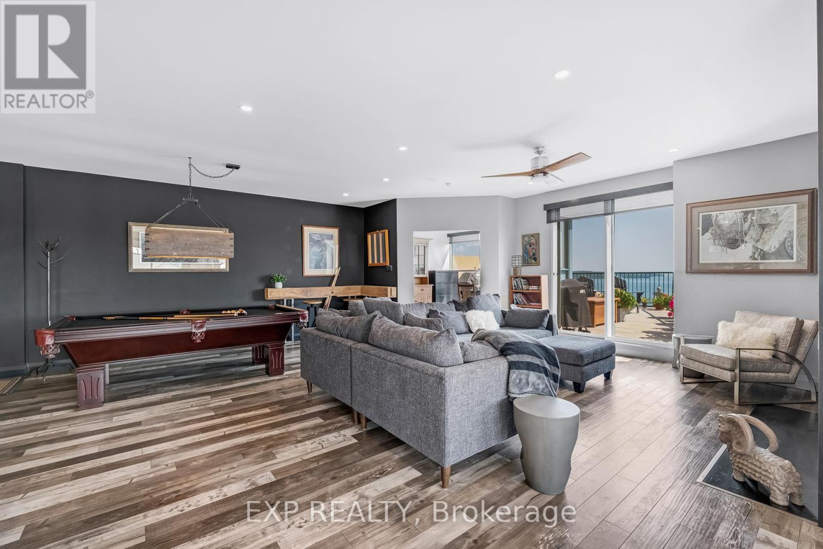 Photo 32 of 1502 65 Ellen Street, Barrie ON