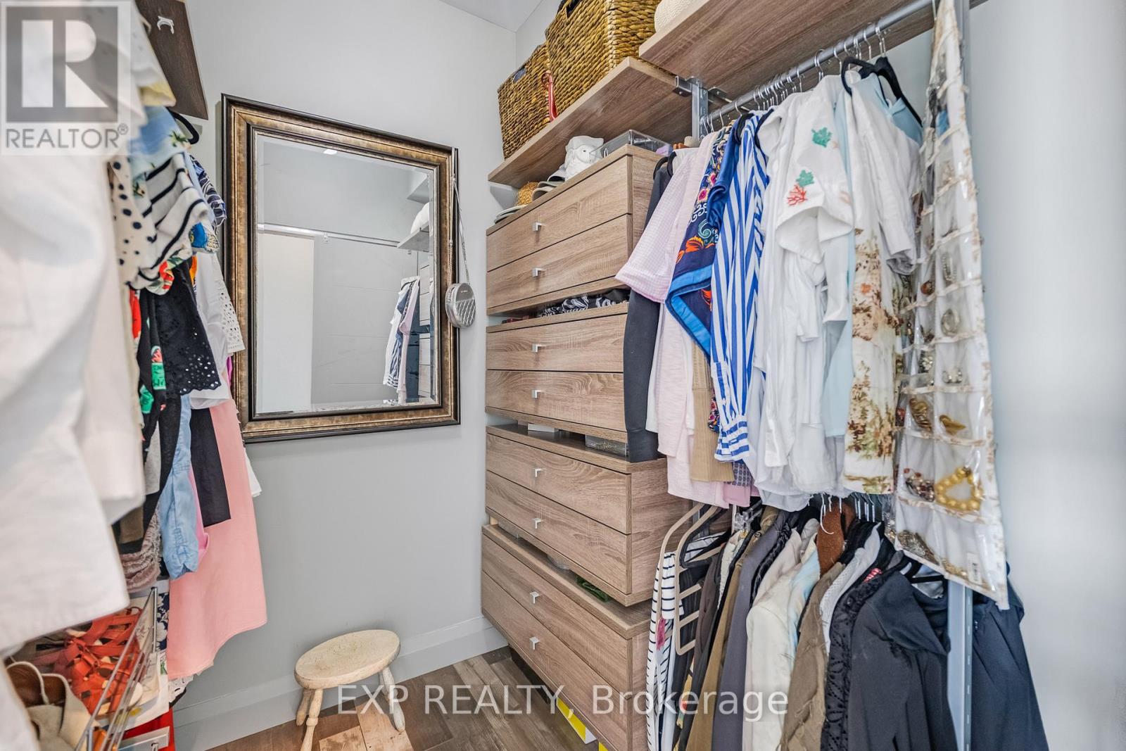 Photo 35 of 1502 65 Ellen Street, Barrie ON