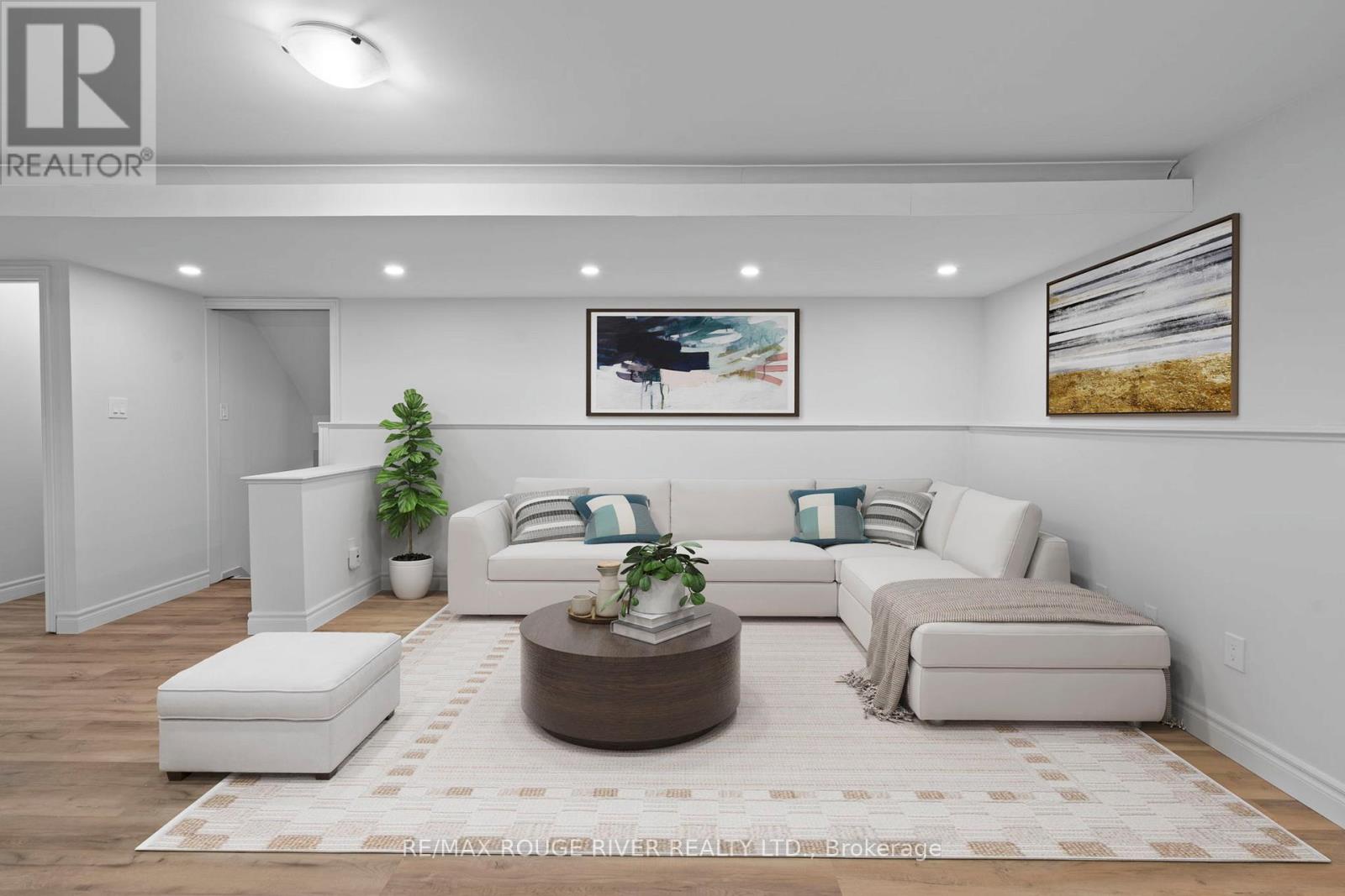 Photo 25 of 41 Peachtree Crescent, Clarington ON