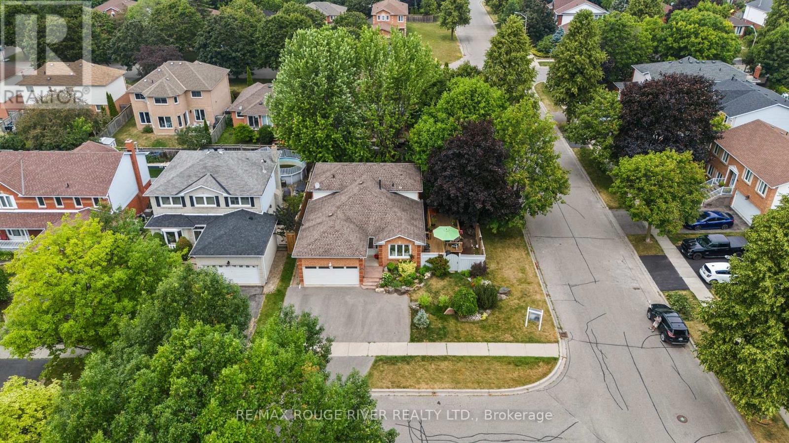 Photo 41 of 41 Peachtree Crescent, Clarington ON