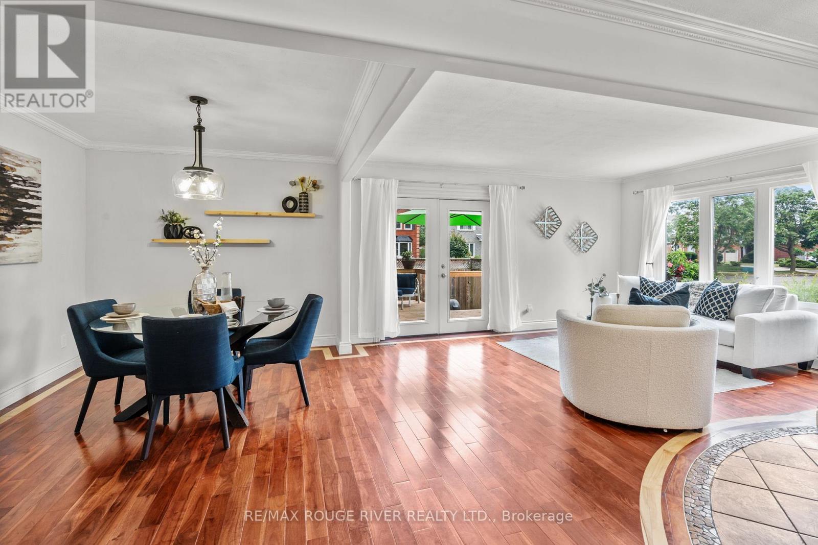 Photo 8 of 41 Peachtree Crescent, Clarington ON