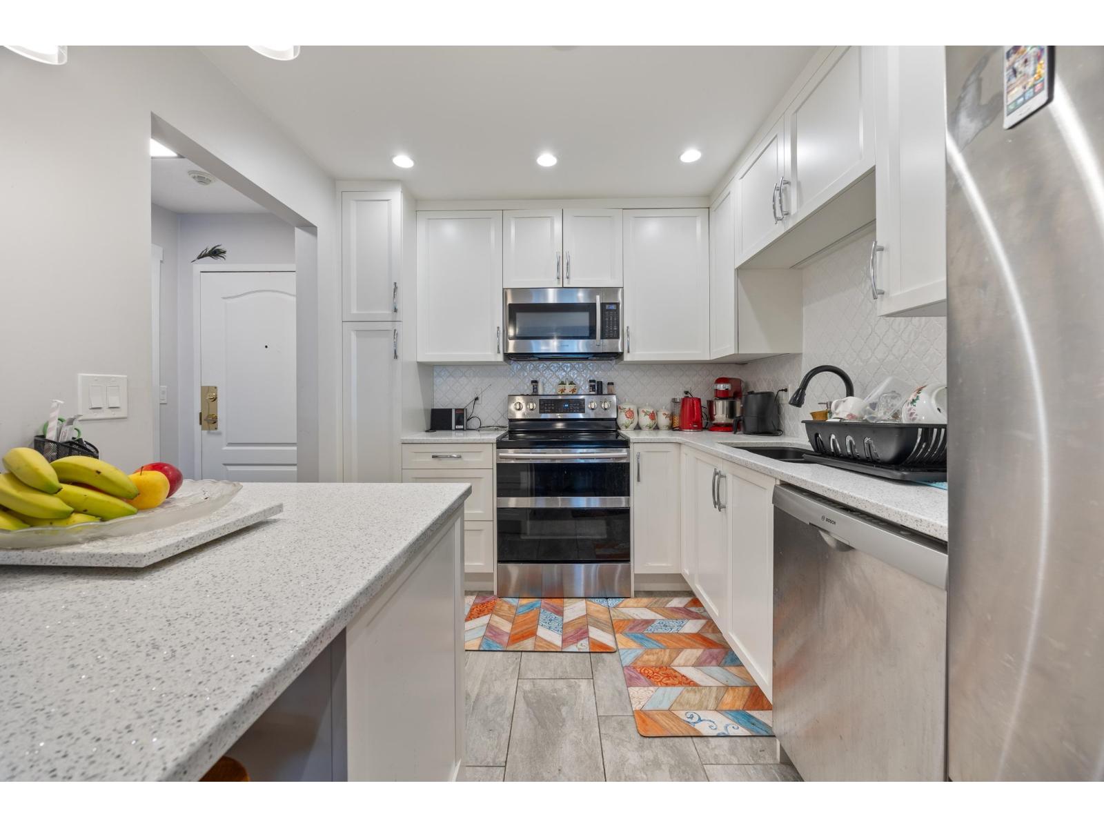 208 15272 20 AVENUE, Surrey