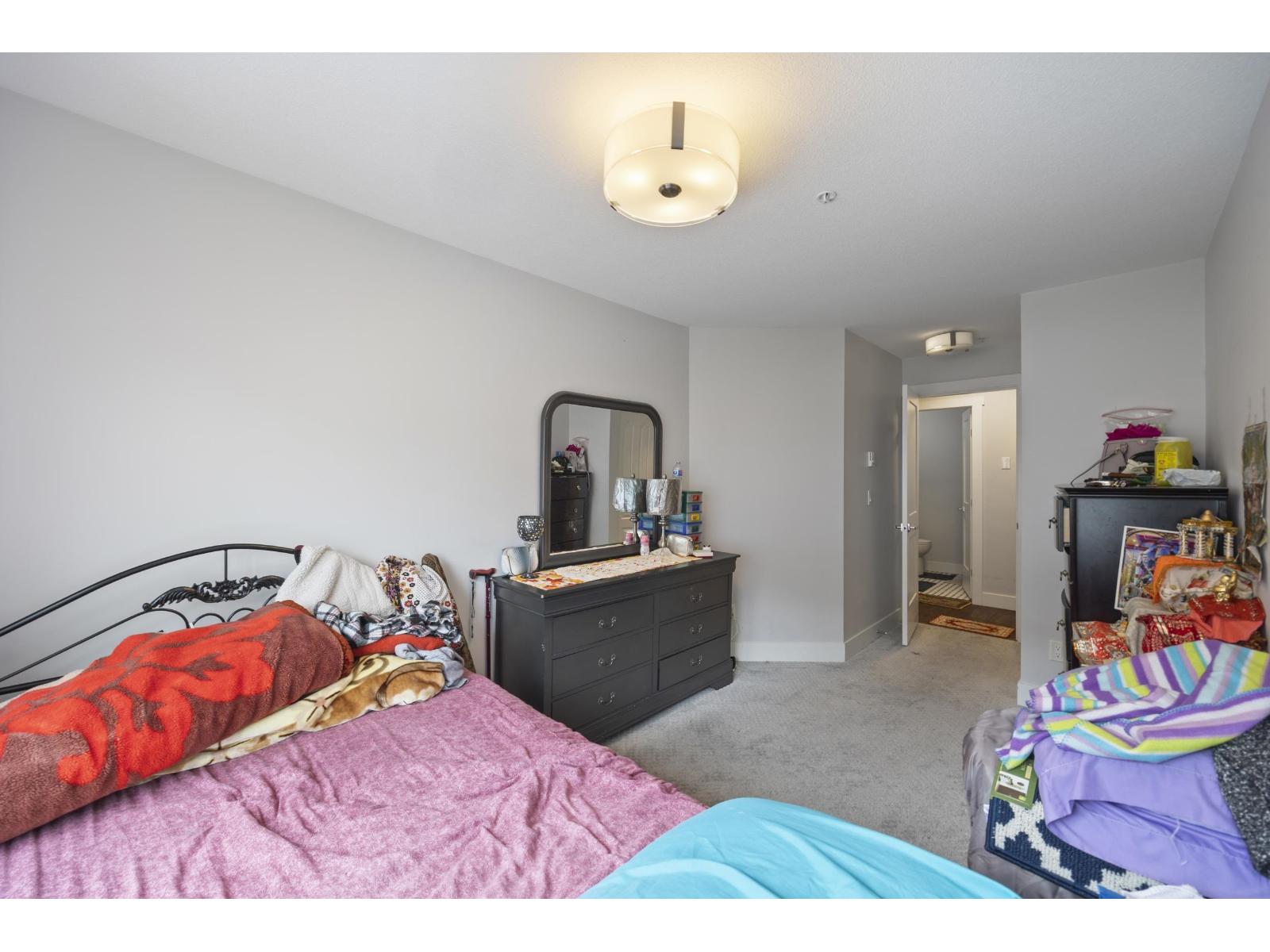 208 15272 20 AVENUE, Surrey