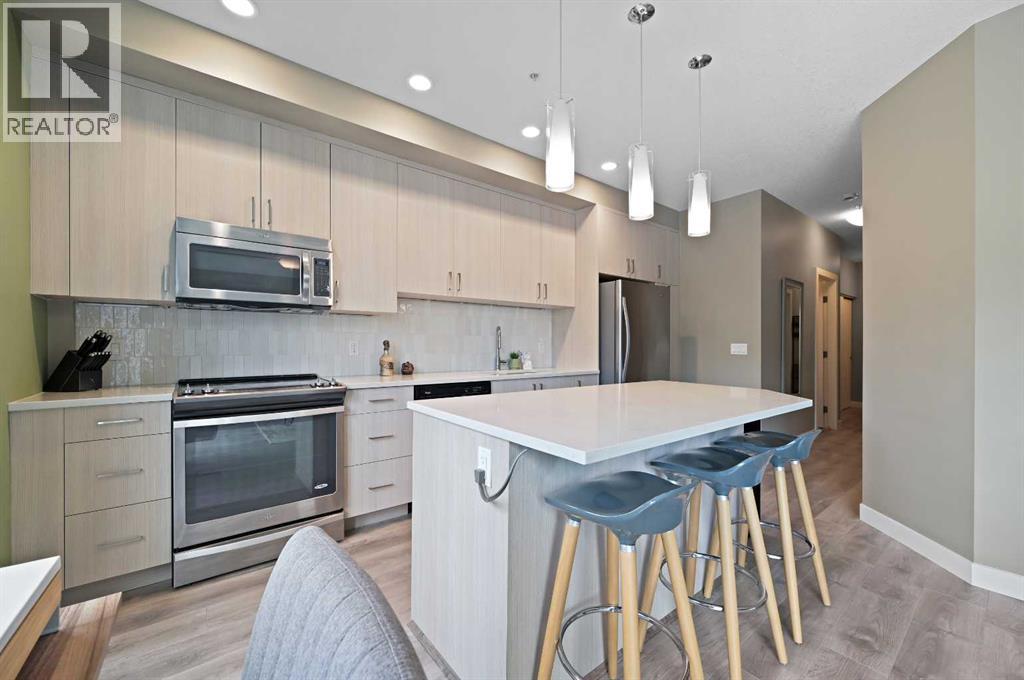 Single Family House for Sale in    Avenue SW Parkhill Calgary 