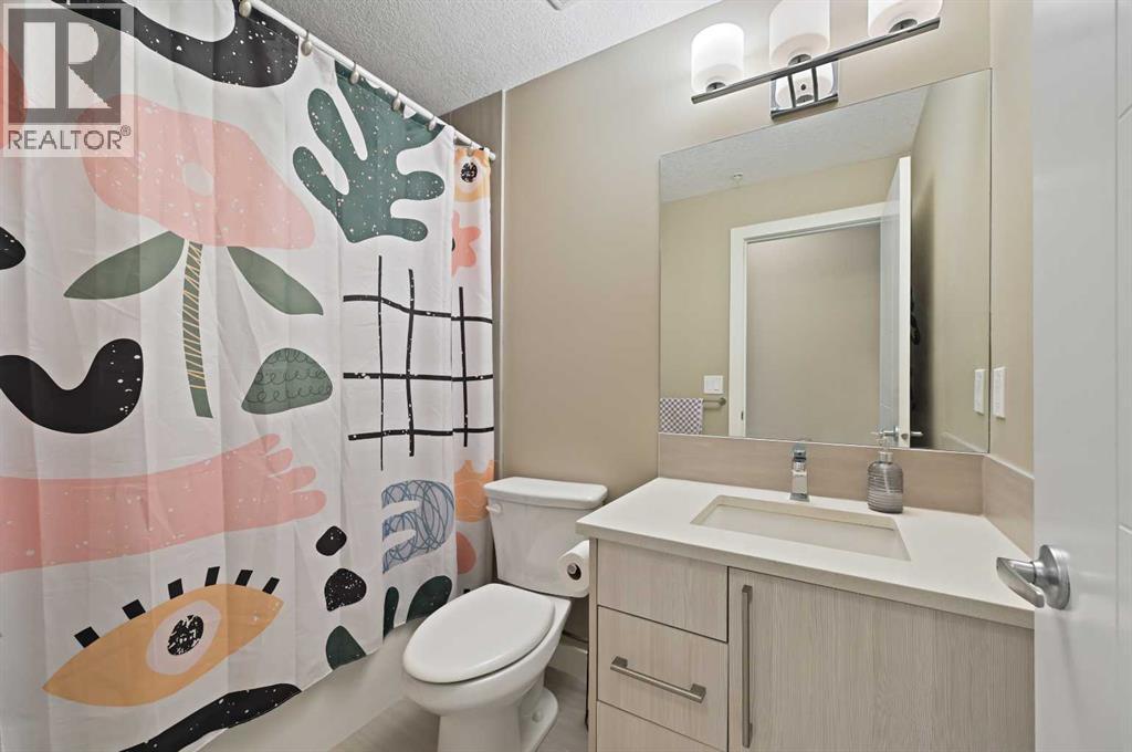 Single Family House for Sale in    Avenue SW Parkhill Calgary 