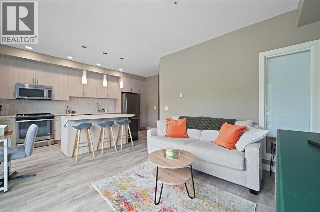 Single Family House for Sale in    Avenue SW Parkhill Calgary 