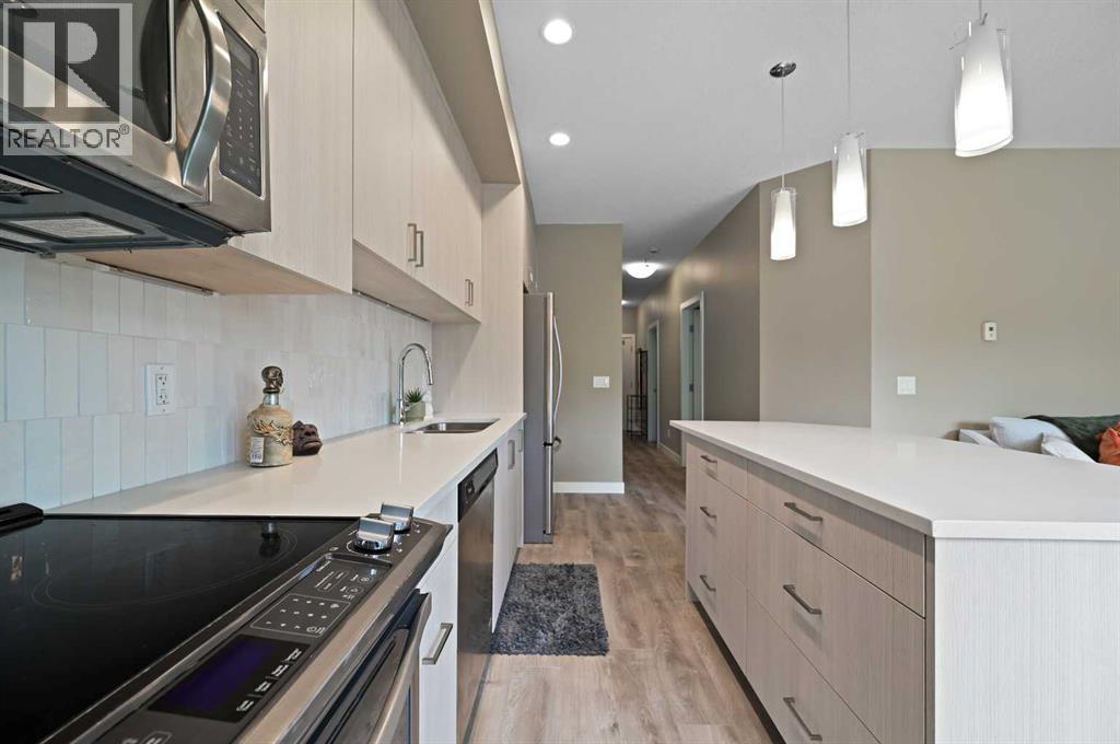 Single Family House for Sale in    Avenue SW Parkhill Calgary 