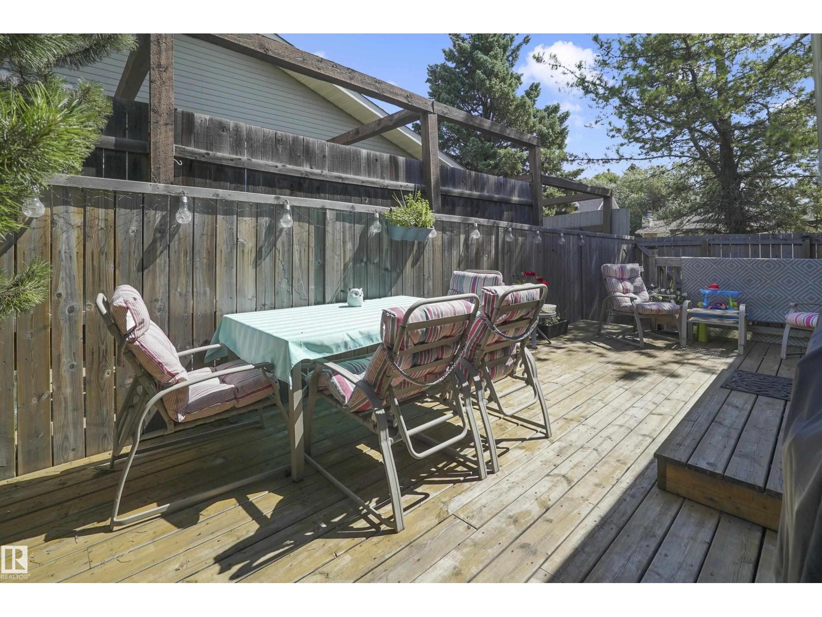 Photo 38 of 18522 99 A Av Nw, Edmonton AB