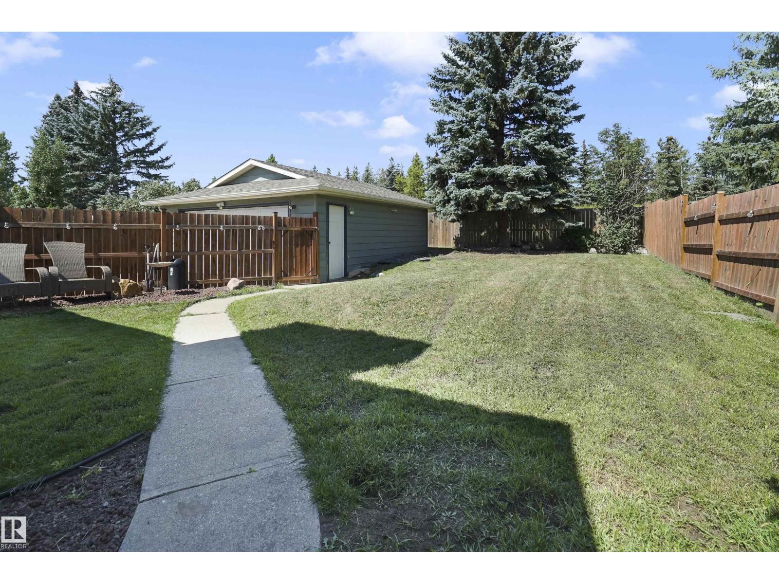 Photo 39 of 18522 99 A Av Nw, Edmonton AB
