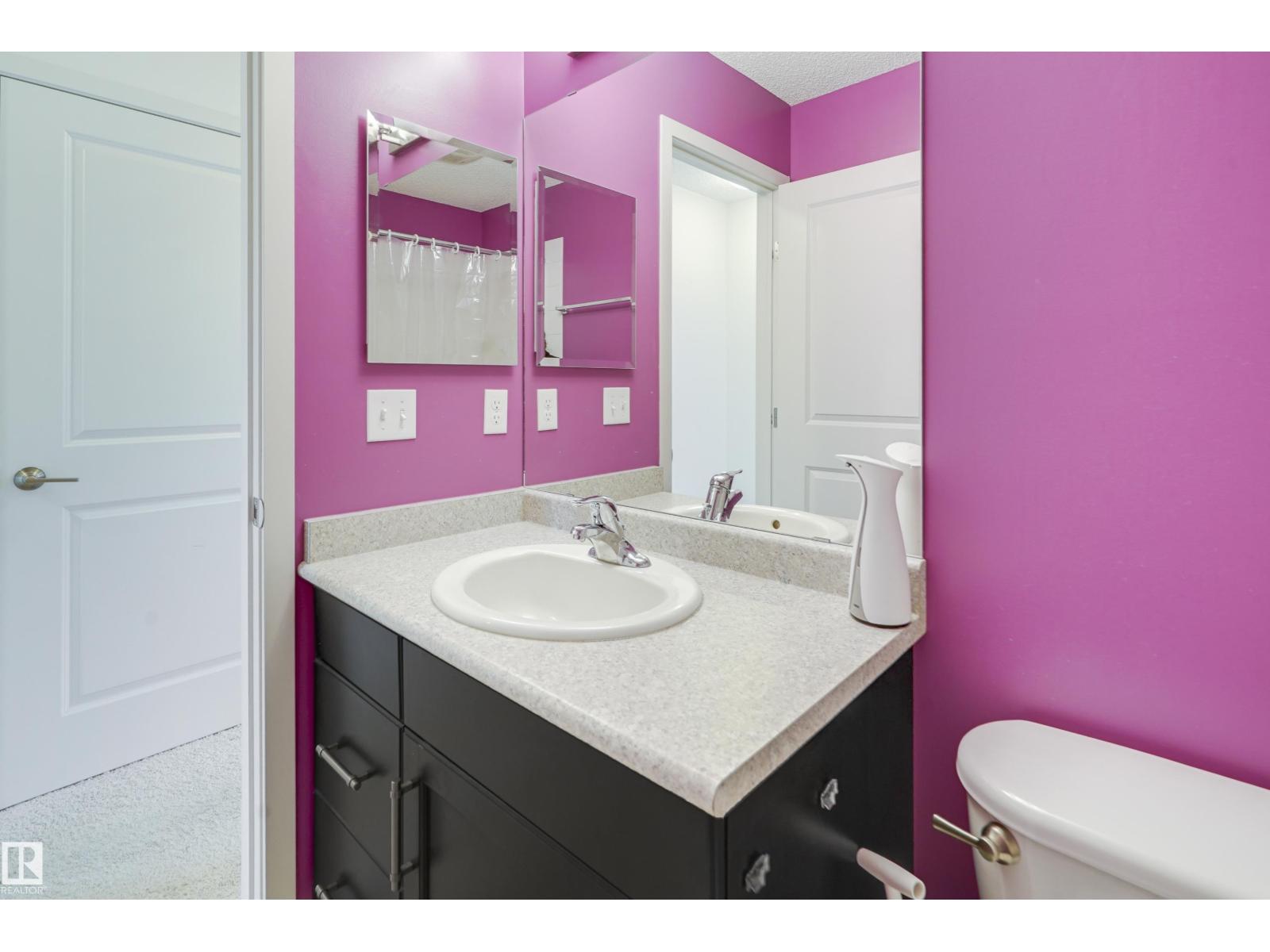 Photo 32 of 64 1816 Rutherford Rd Sw, Edmonton AB