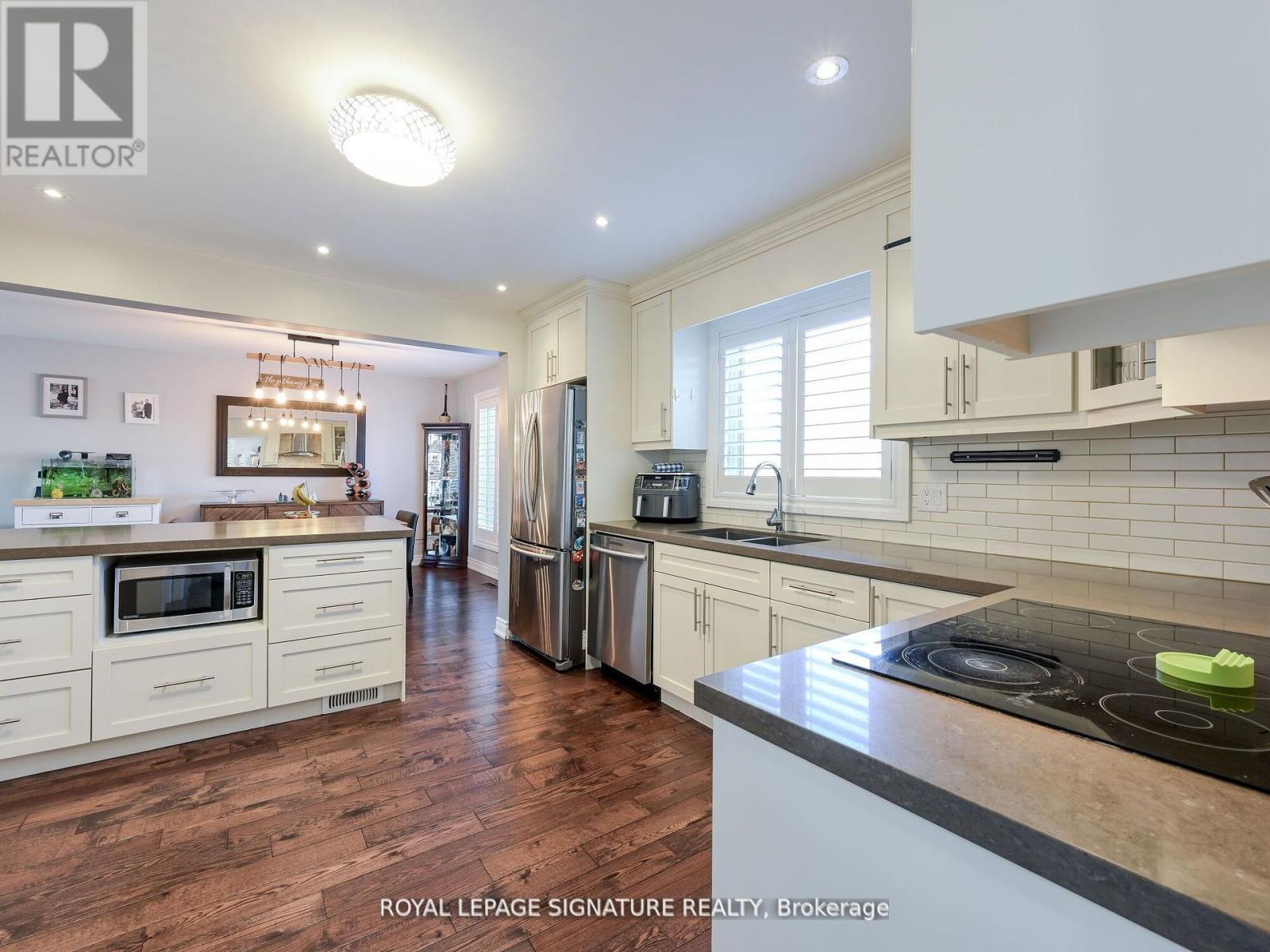 Photo 11 of 281 Mcgill Street, Mississauga ON