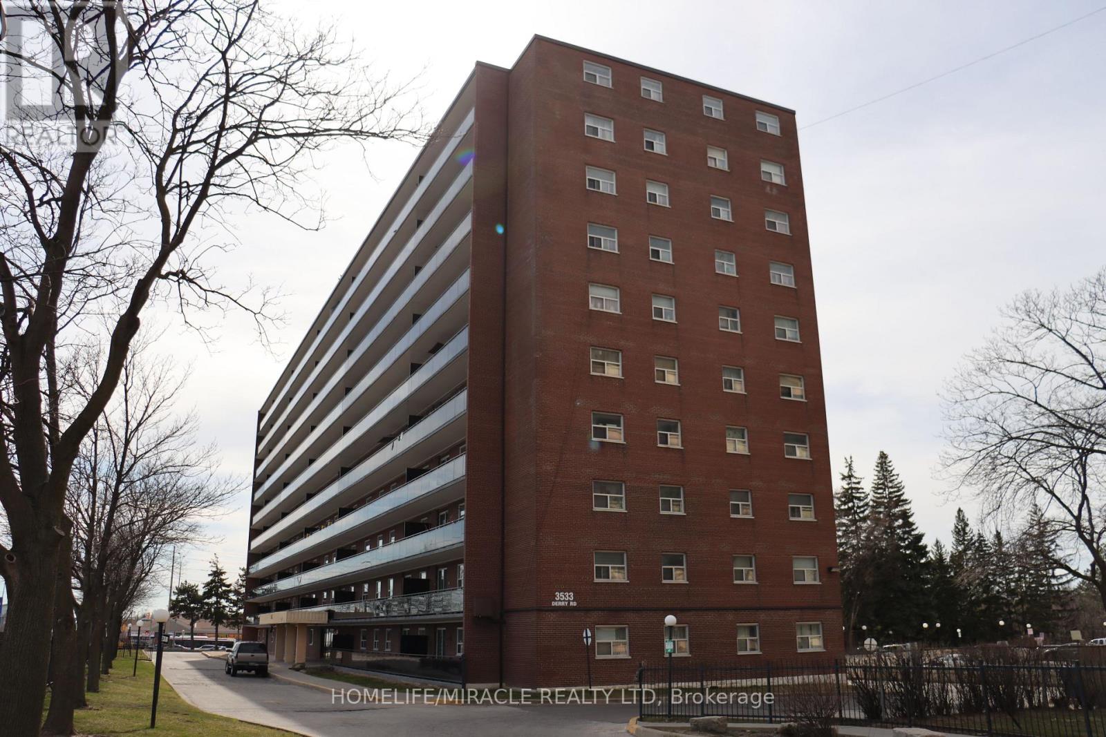 Photo 11 of 608 3533 Derry Road E, Mississauga ON