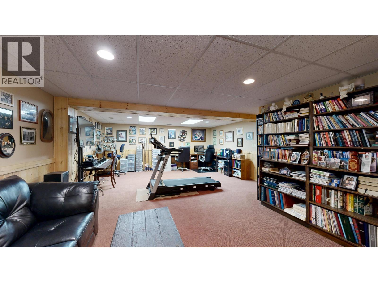 6981 NETHERLAND N ROAD, Lone Butte