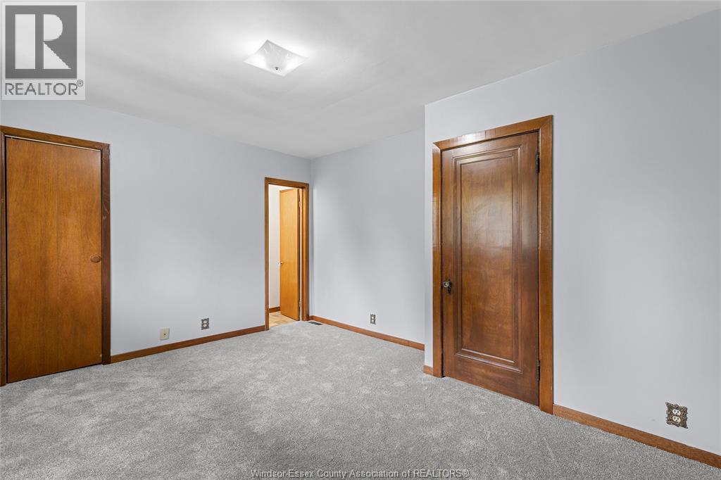 Photo 12 of 277 Villaire Avenue, Windsor ON