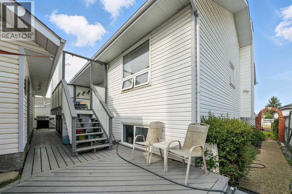 Photo 18 of 7 Kemp Avenue, Red Deer AB