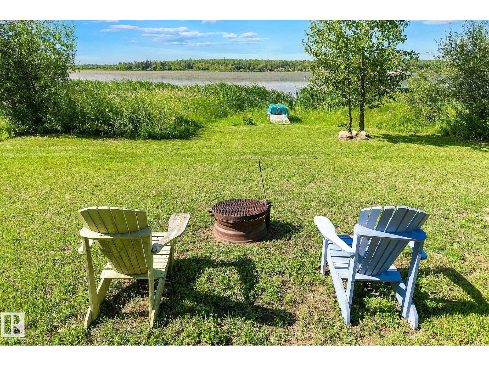 Photo 43 of 201 Lakeshore Dr, Rural Lac Ste Anne County AB