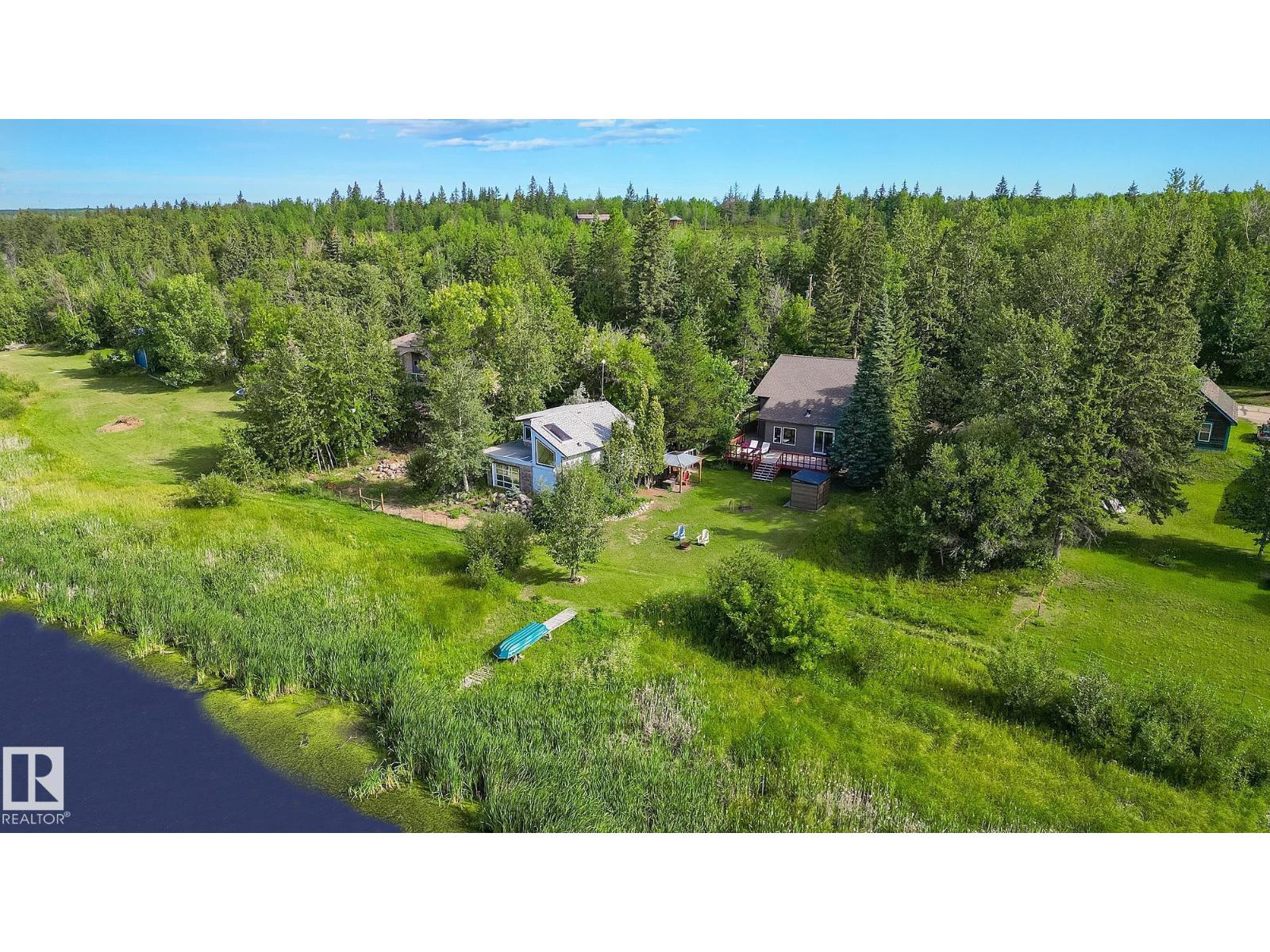 Photo 1 of 201 Lakeshore Dr, Rural Lac Ste Anne County AB