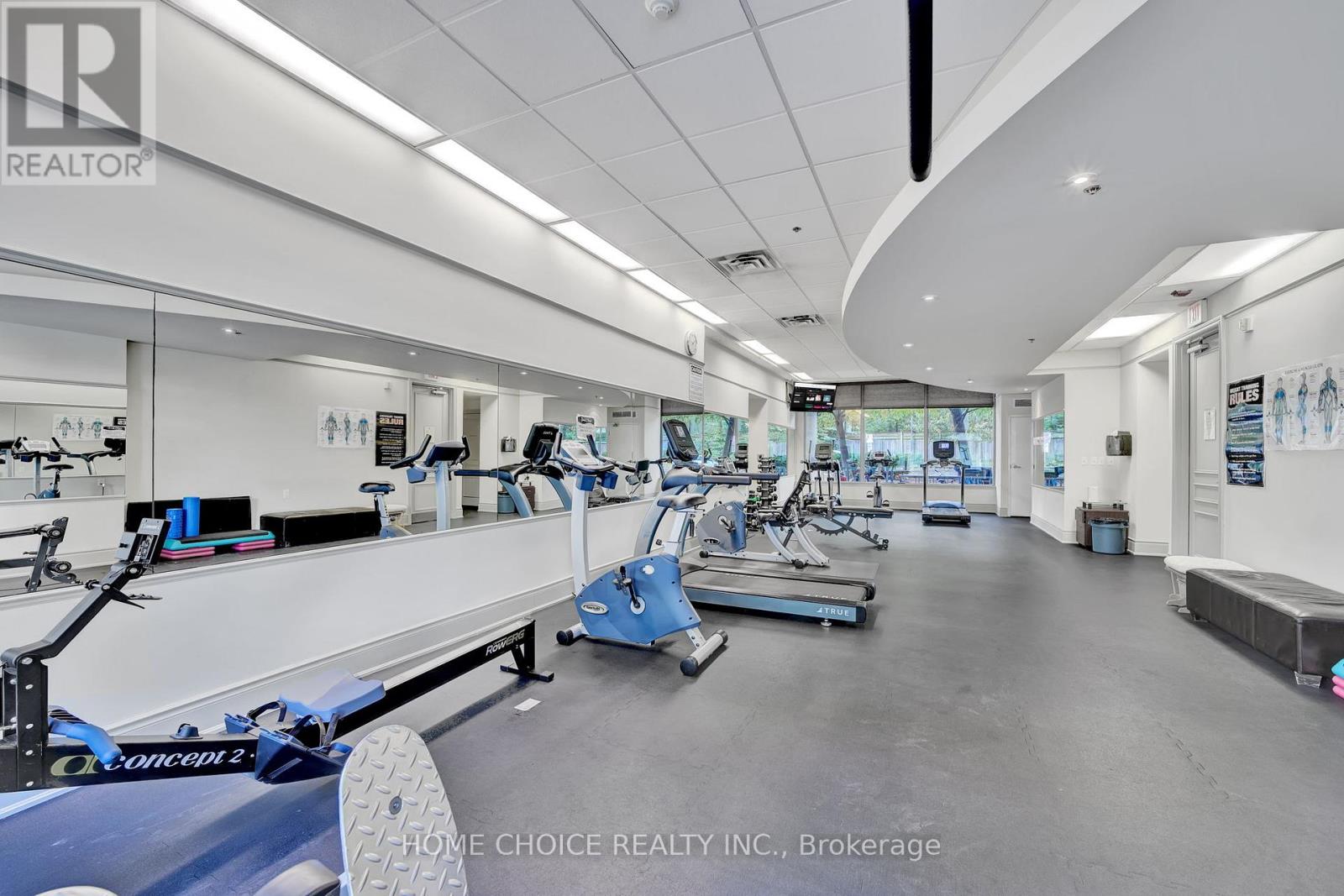 Photo 5 of 206 935 Sheppard Avenue W, Toronto ON