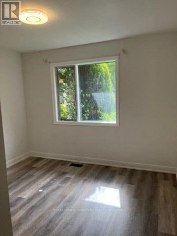 Photo 9 of 18 Greengate Road, Toronto ON