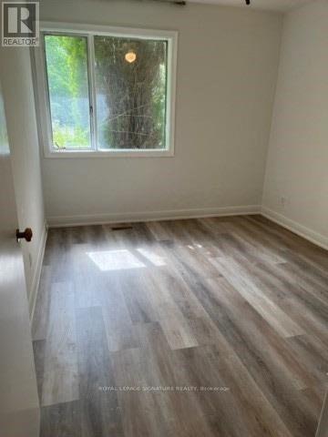 Photo 2 of 18 Greengate Road, Toronto ON