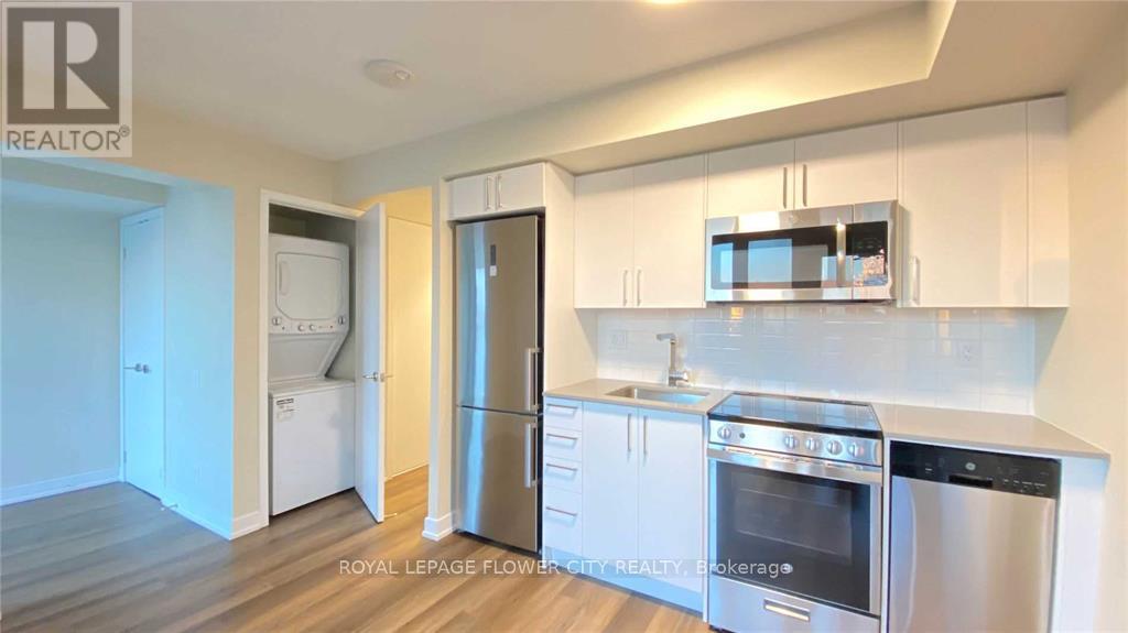 Photo 6 of 1101 38 Monte Kwinter Court, Toronto ON