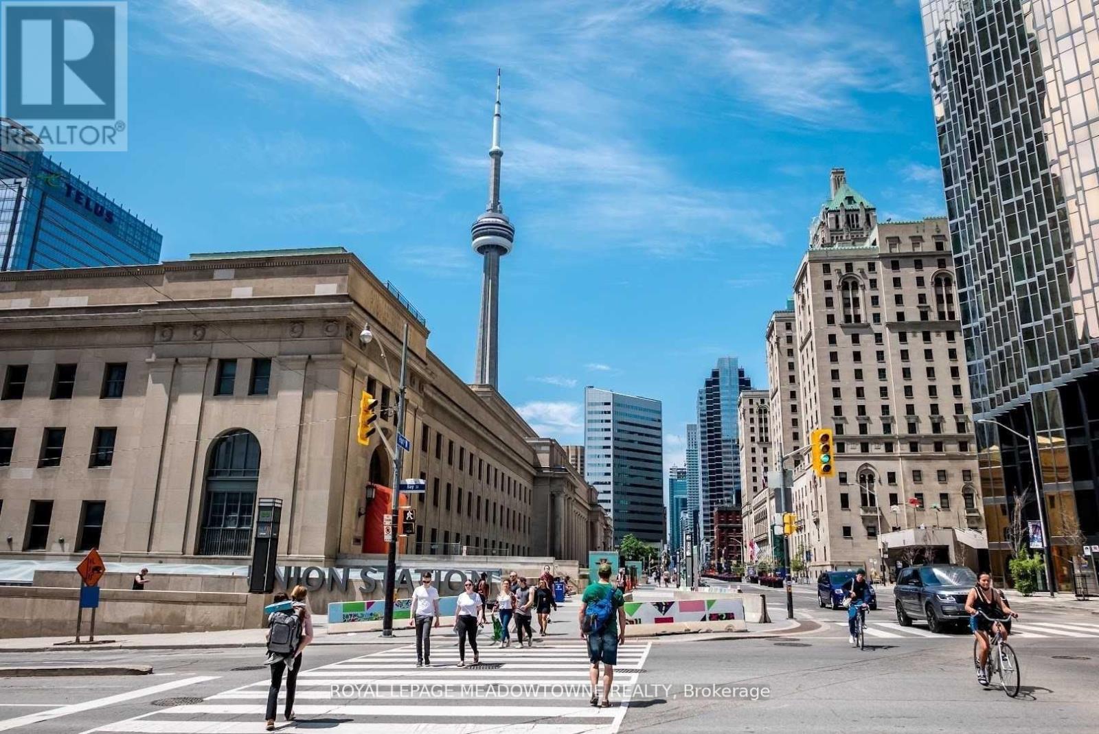Photo 15 of 1805 18 Harbour Street, Toronto ON
