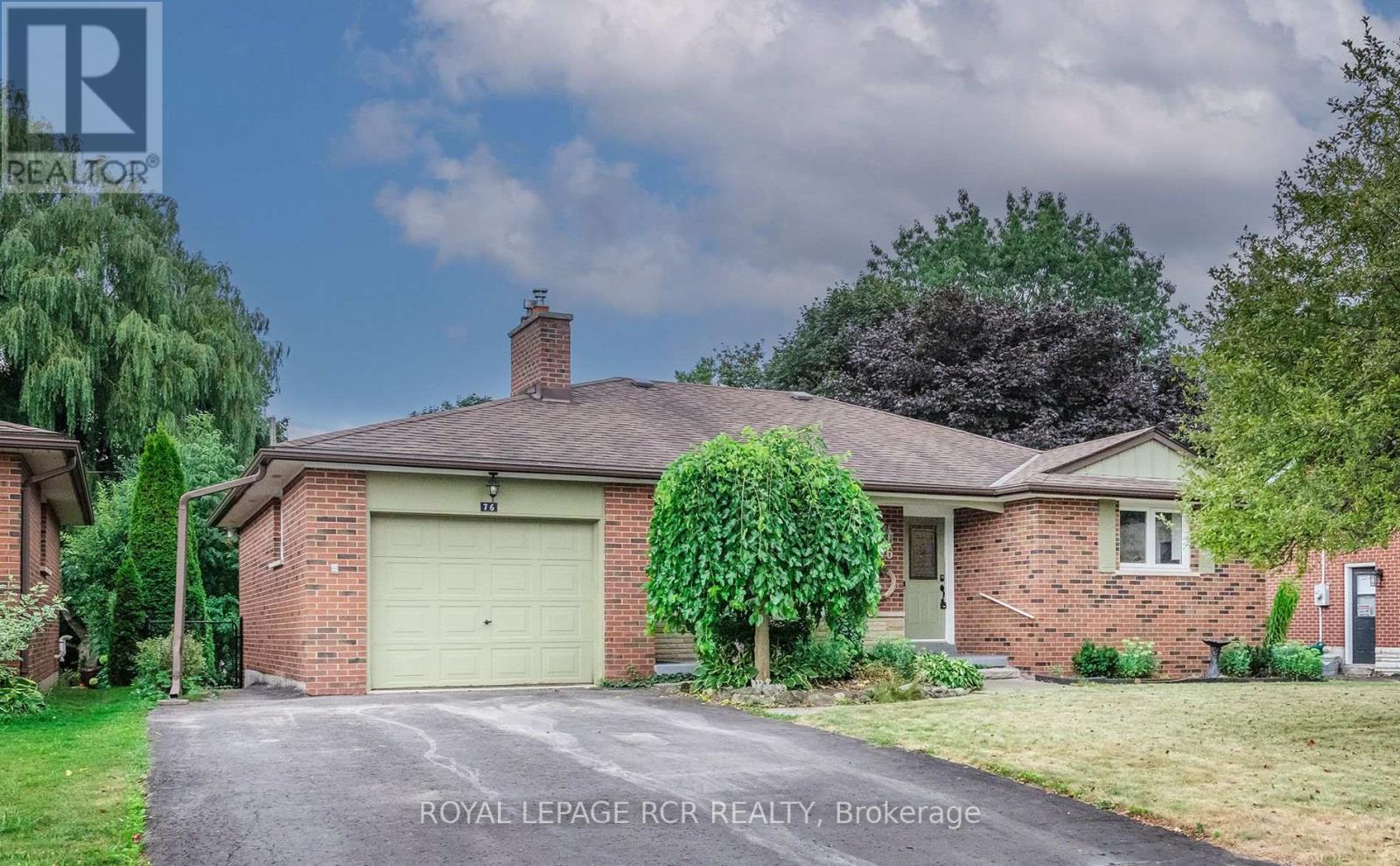 Photo 1 of 76 Elizabeth Street, Orangeville ON