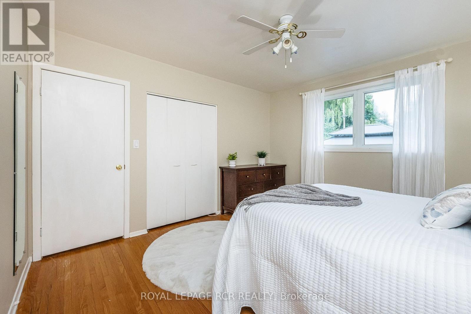 Photo 17 of 76 Elizabeth Street, Orangeville ON
