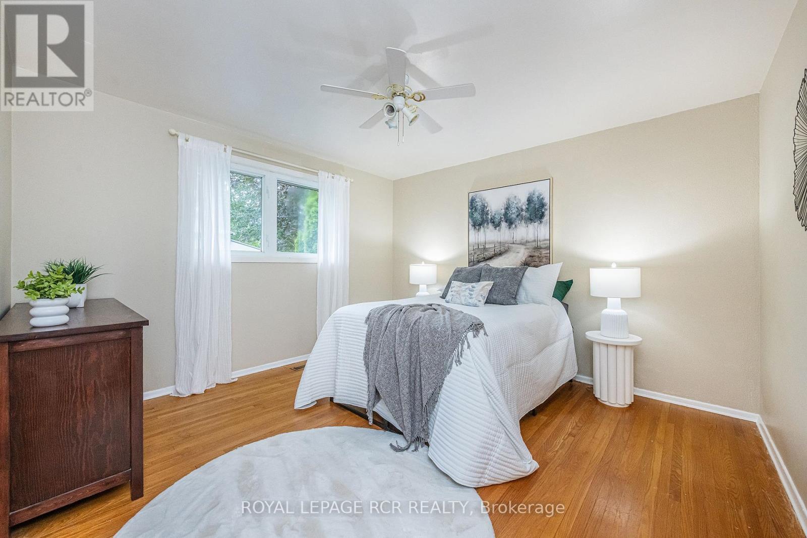 Photo 16 of 76 Elizabeth Street, Orangeville ON