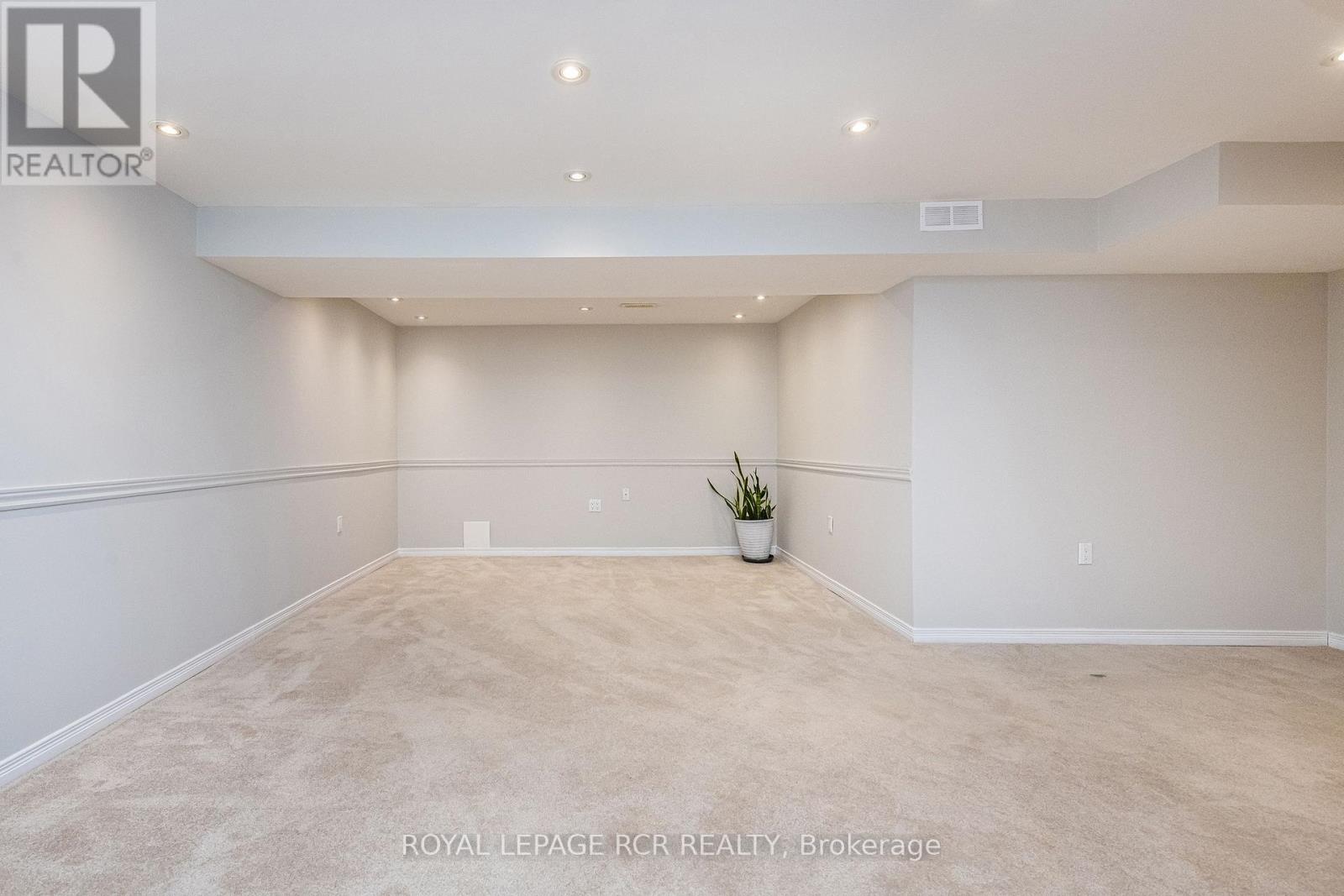 Photo 28 of 76 Elizabeth Street, Orangeville ON