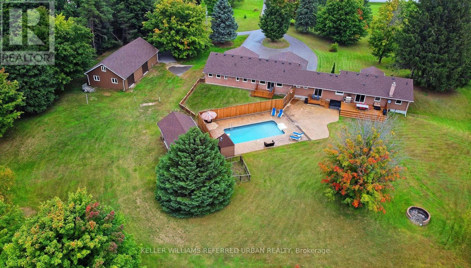 Photo 13 of 3243 St Johns Side Road, Whitchurchstouffville ON