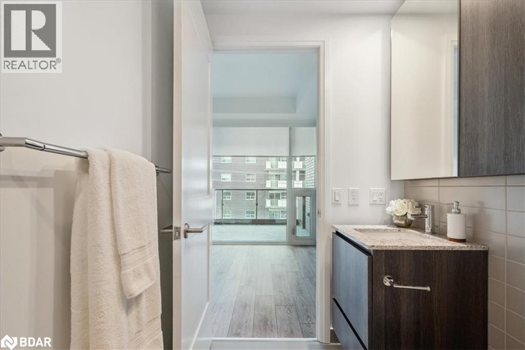 Photo 11 of 21 Park Street E Unit 315, Mississauga ON