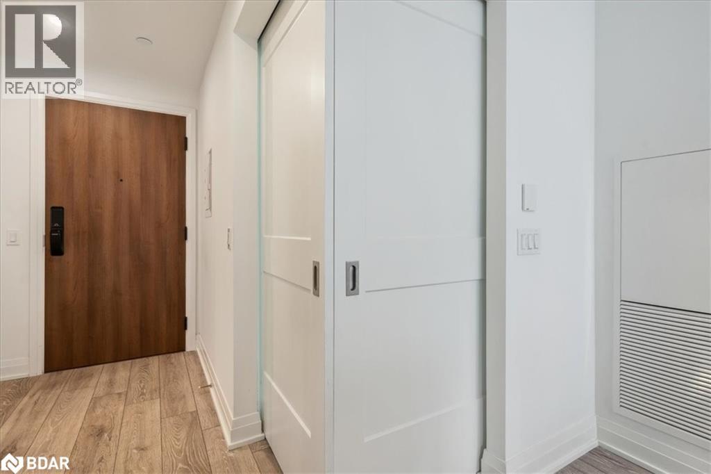 Photo 1 of 21 Park Street E Unit 315, Mississauga ON