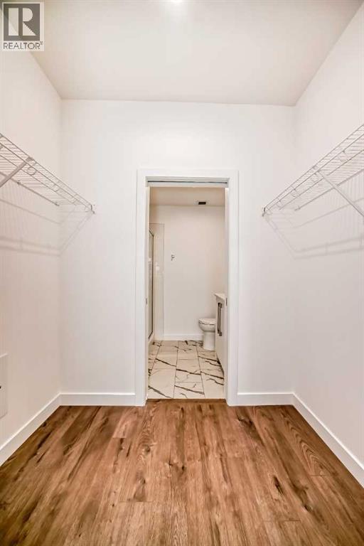 Single Family House for Sale in   Wolf creek Drive SE Wolf Willow Calgary 