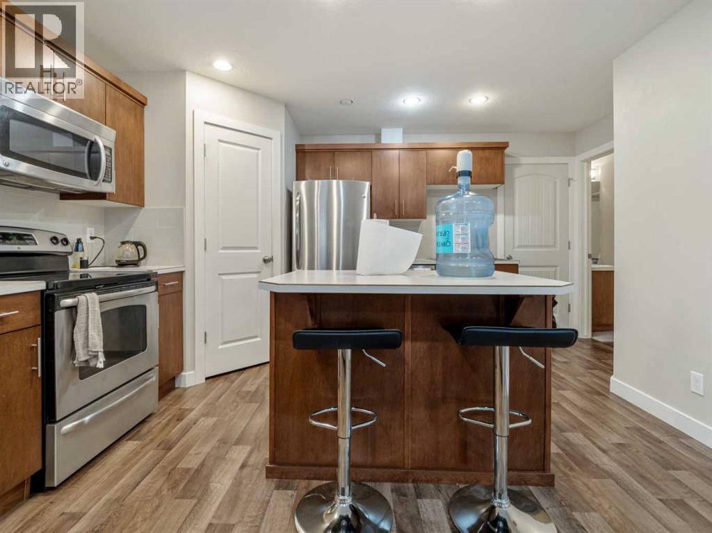 Single Family House Bi-level for Sale in  Mt Sundance Road W Sunridge Lethbridge 